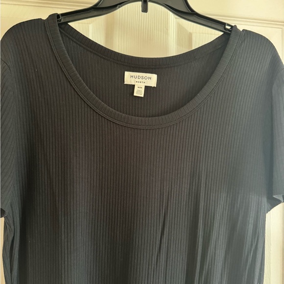Black ribbed dress size XL from Hudson’s north. - Picture 3 of 3